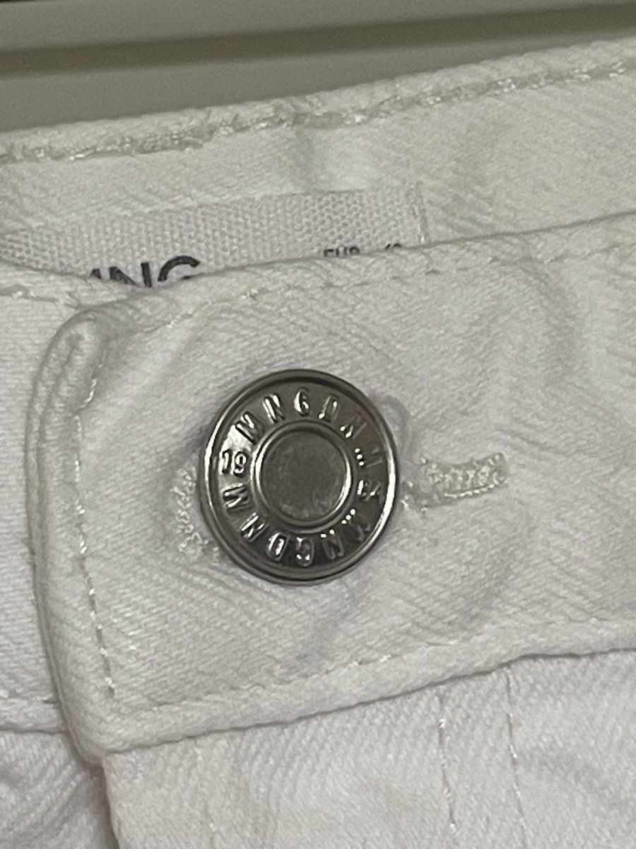 Mango Hosen: Short MNG blanc, taille 42, jamais porté – Neu und originalverpackt aus Vuadens von Nina11 2
