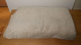 Tagesdecke Überdecke Kuscheldecke Doppelbett beige