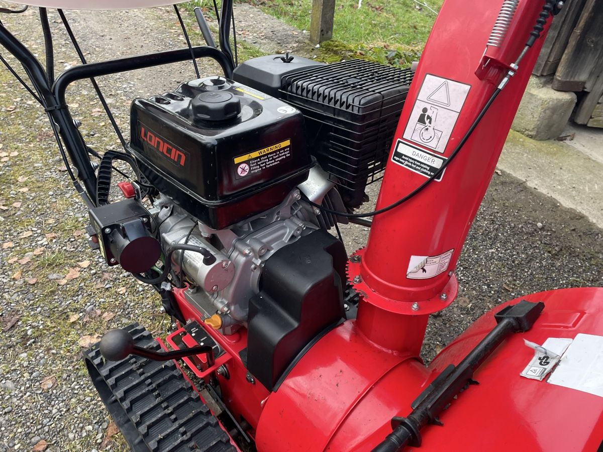 Tutte le macchine: Snow Trowler Schneefräse mit Raupen – Usato da Menziken venduto da Lippi01 4