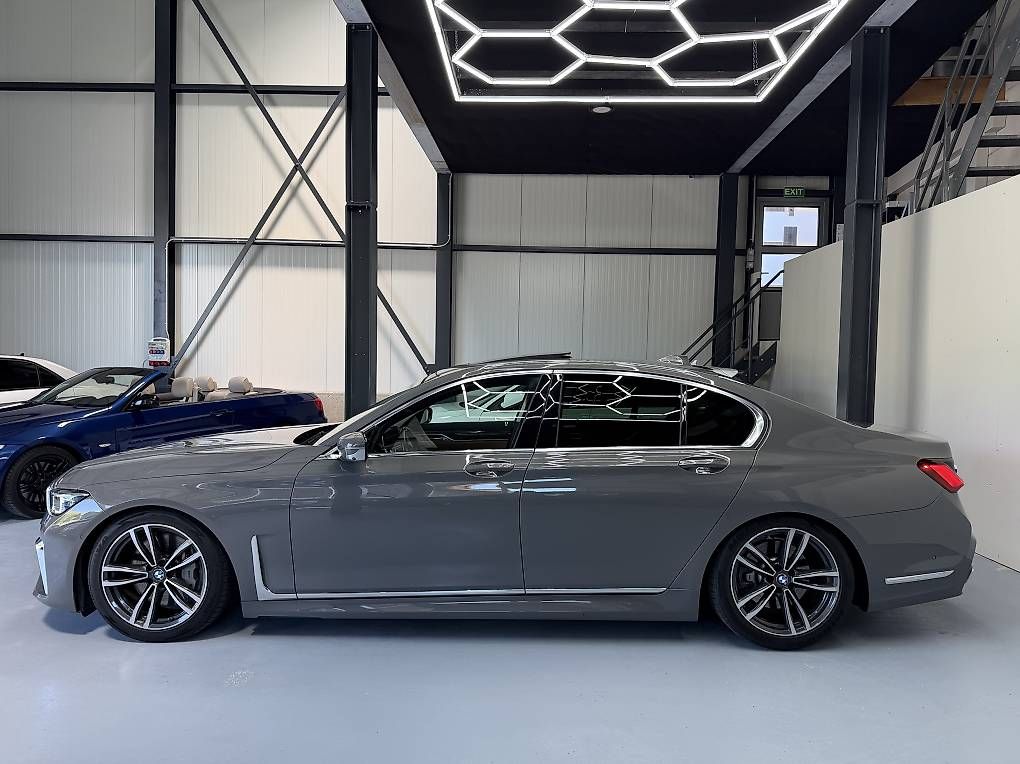 Automobili: Bmw 740d xDrive M-Sport – Usato da Hüswil venduto da inf_r9zj 3