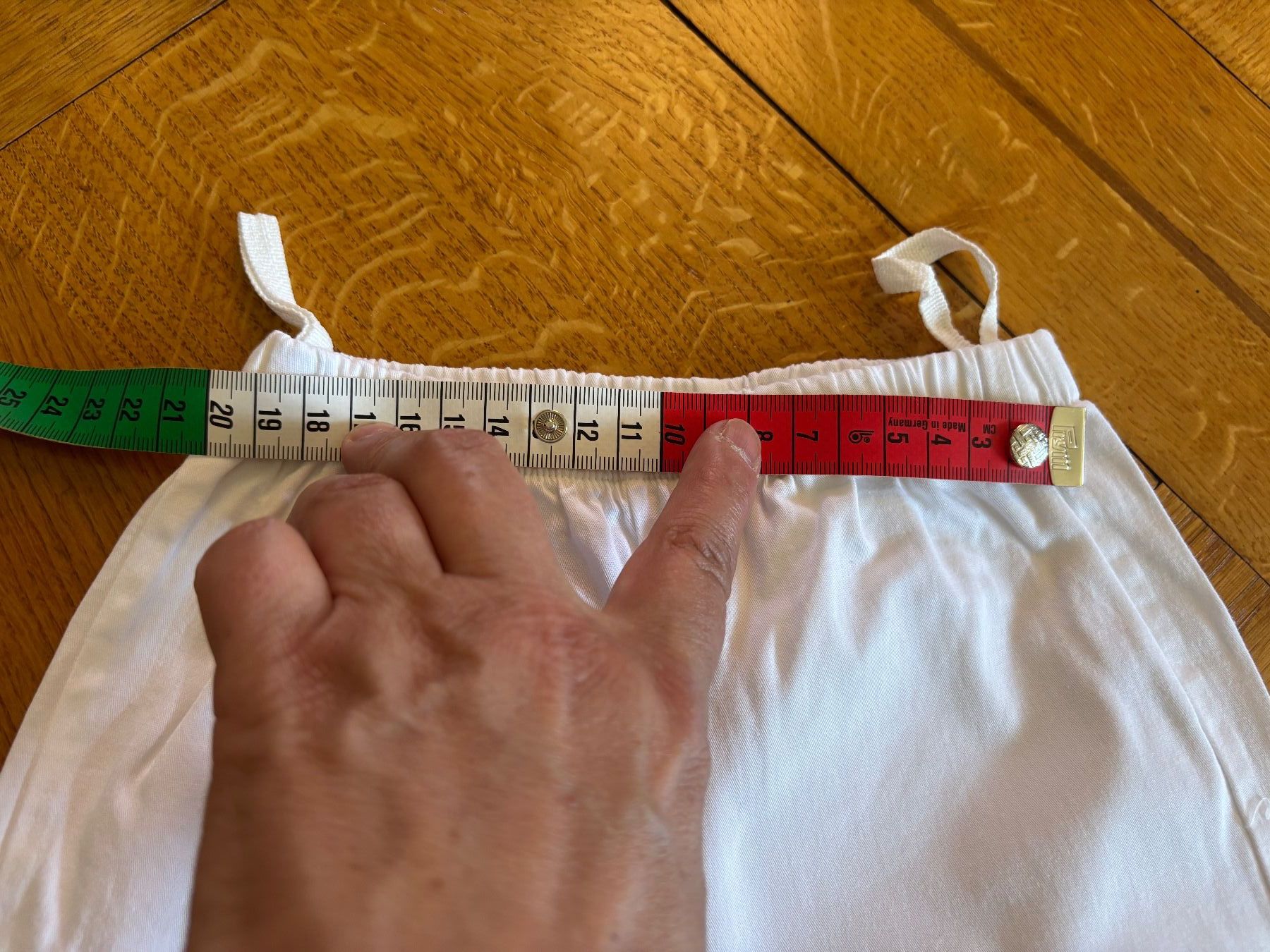 Pantaloni: Baby Sommerhose Gr. 86 – Usato da Genève venduto da Buens4 3
