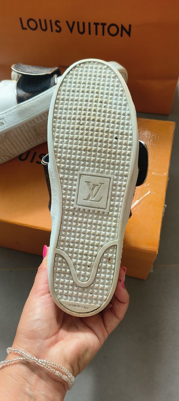 Scarpe da donna: Louis Vuitton Schuhe  – Usato da Beringen venduto da Holly.80 4