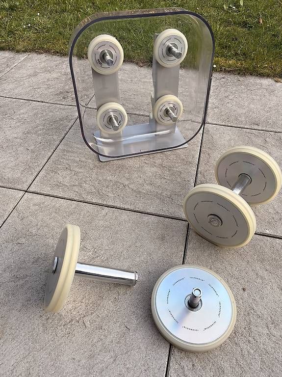 Manubri & Pesi: Haltères Technogym – Usato da Lausanne venduto da lig_xw8t 4
