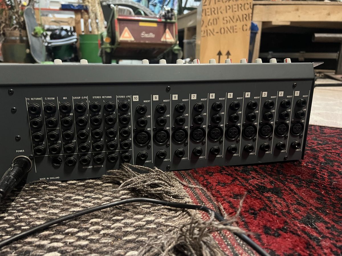 Soundcraft Console di mixaggio: Mischpult - Soundcraft – Difettoso da Zürich venduto da Momomate 1