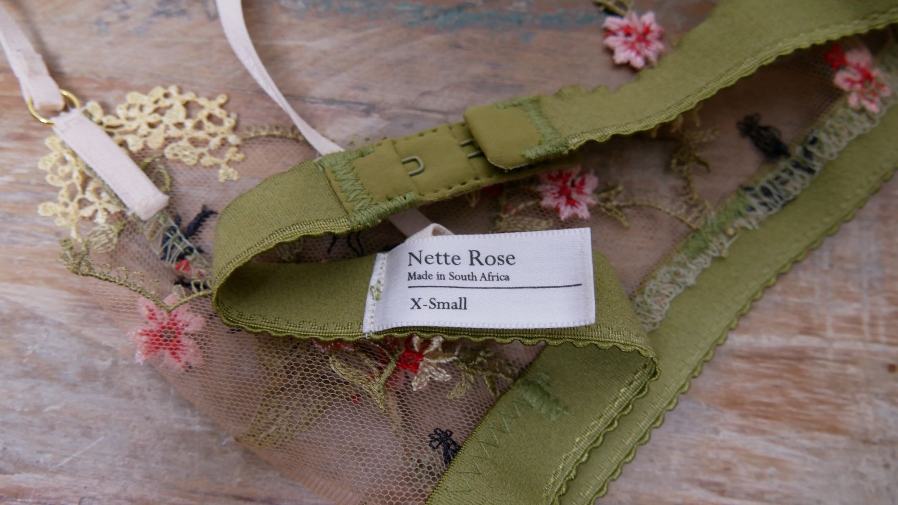 Altra biancheria intima: Nette Rose Bralette BH XS Luxus – Nuovo (secondo la descrizione) da Zürich venduto da julia_vina 7