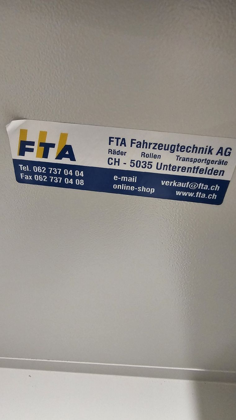 Banconi: STUMPF Rollpult Schreibplatte aufklappbar – Usato da Glattfelden venduto da hbct 3
