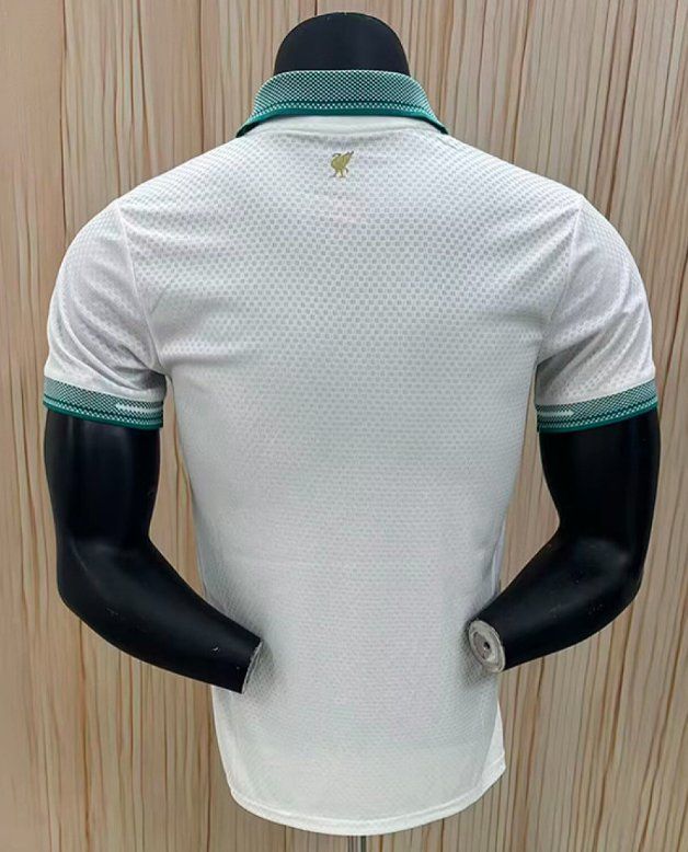 Canottiere & Pantaloni: Trikot Liverpool 2026/27!!! – Nuovo e nell'imballaggio originale da Trimbach venduto da TurbinaDiesel 1