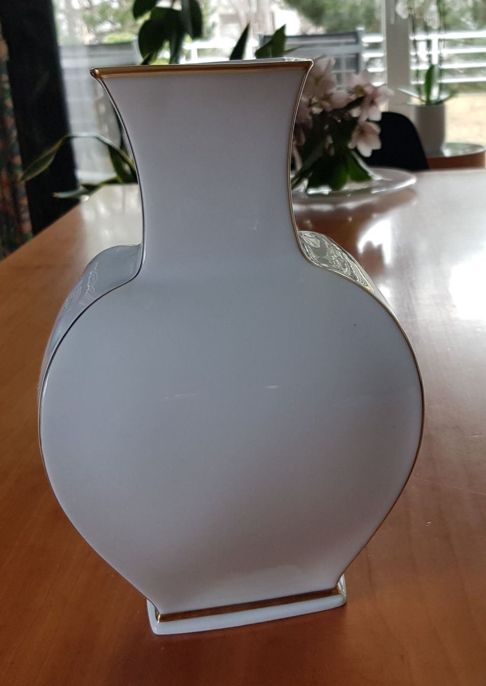 Vasi & Recipienti: grand vase blanc – Usato da Sion venduto da bene123 1
