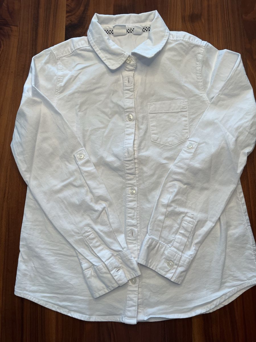 Gap Camicie, T-shirt & Polo: Weisses GAP Hemd, Gr. 110 (5-6J.) – Usato da Zug venduto da Haegito