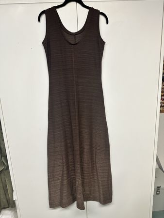 Hochwertiges tailliertes Cocktail Abendkleid, Grösse 36