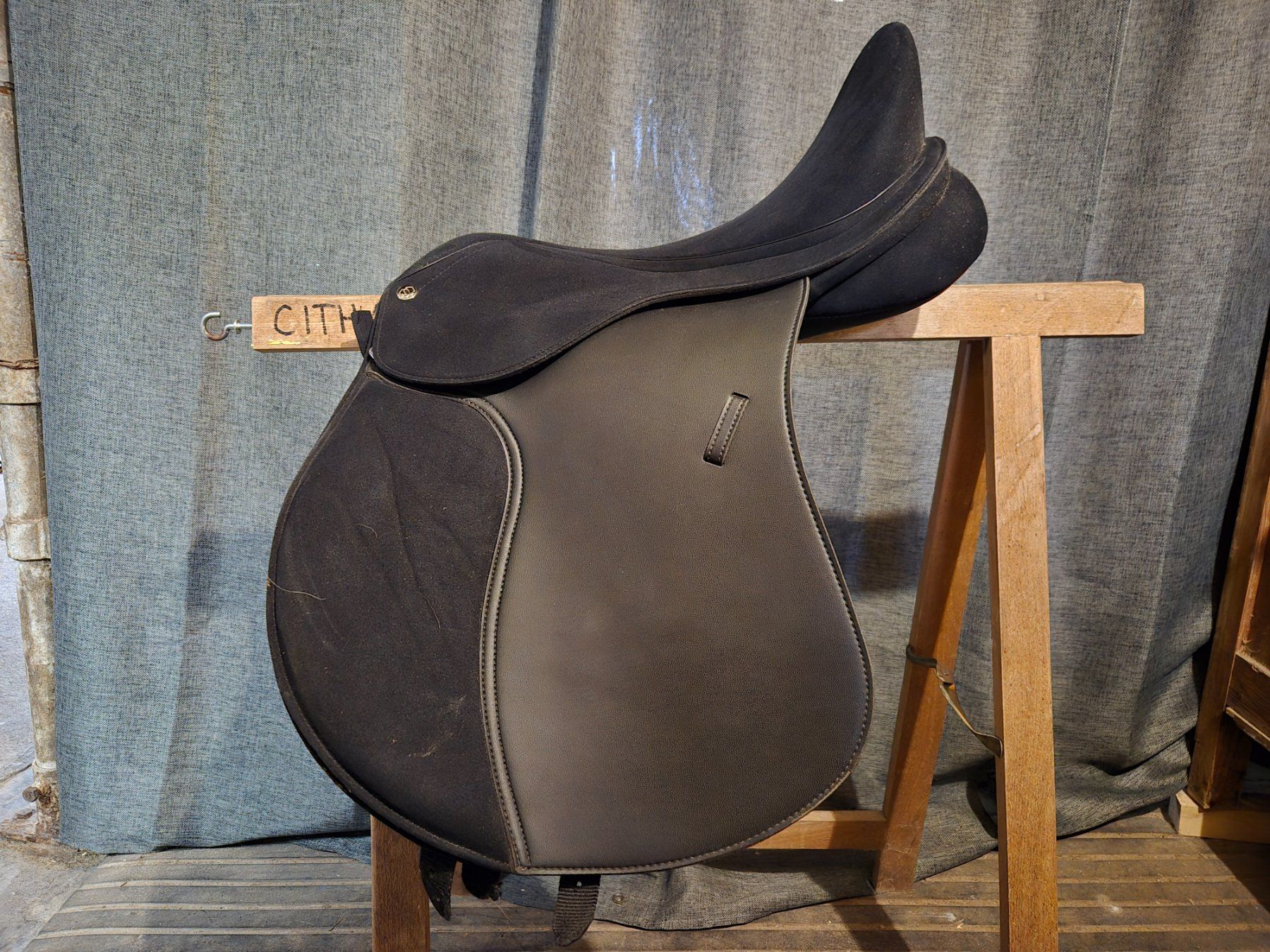 Selle & Accessori: Showmaster VS Sattel – Usato da Meggen venduto da Orrinka20