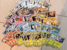 Lot de 100 cartes Pokémon en français - toutes différentes 