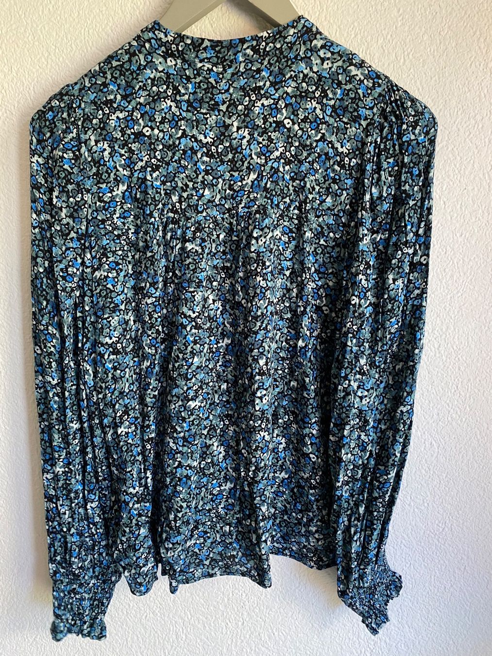 Camicette: Bluse mbym, L (40/42) - neu – Nuovo (secondo la descrizione) da Spiegel b. Bern venduto da corn2009 2