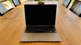 MacBook Air M1  1 TB SSD  Space Grau