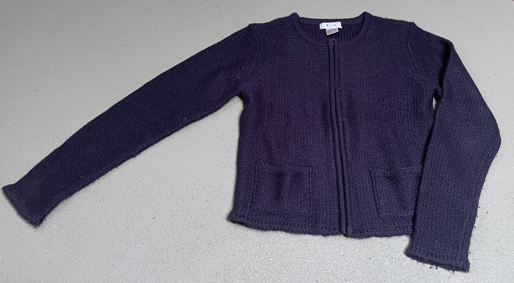Zara Lotti & Set di vestiti: 6 schöne Oberteile Gr. 152 – Usato da Neuendorf venduto da Knopfi 3