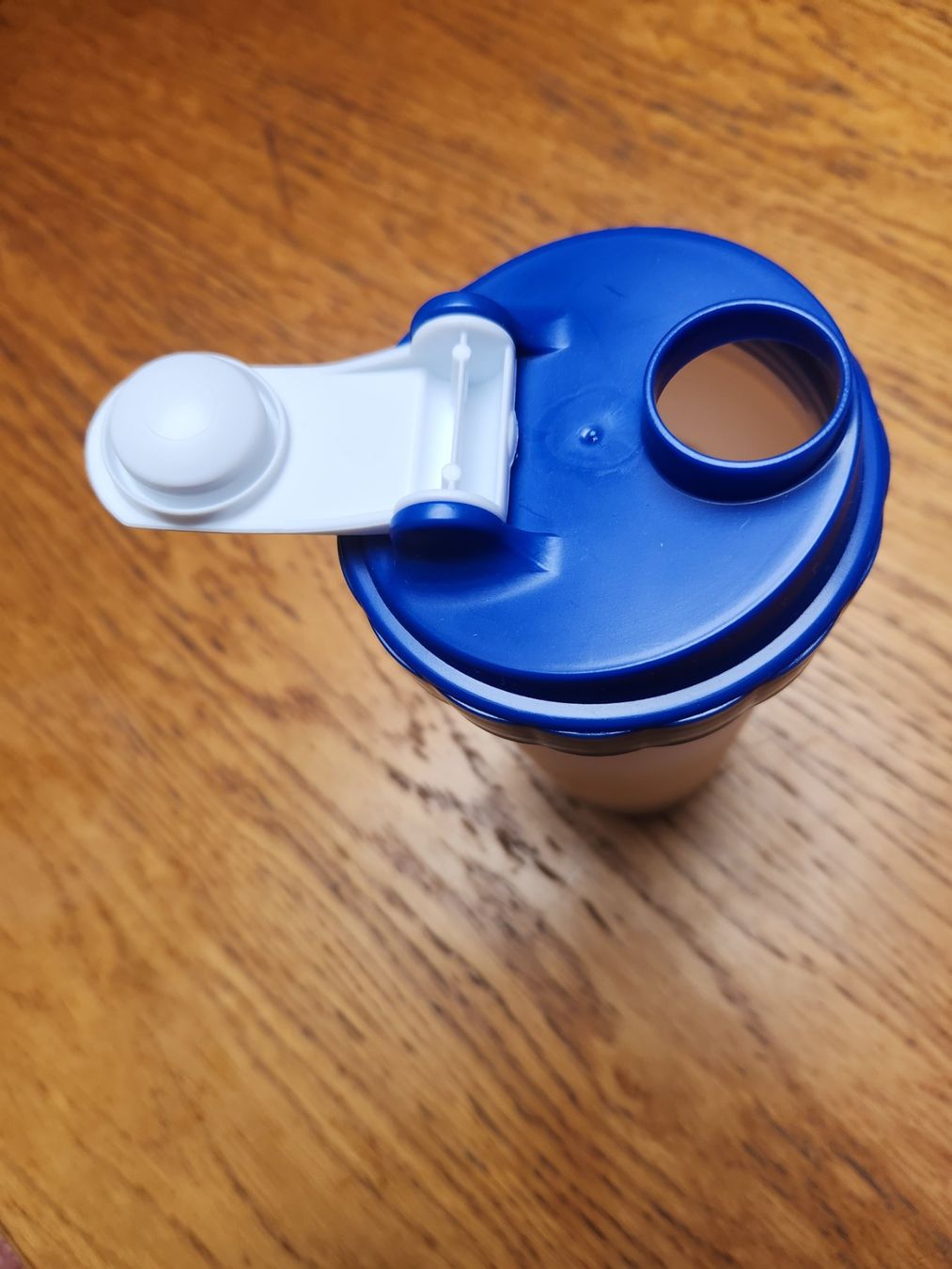 Contenitori & Simili: Shaker 600ml neu  mit Swirler – Nuovo (secondo la descrizione) da Gstaad venduto da Meiel2020 1