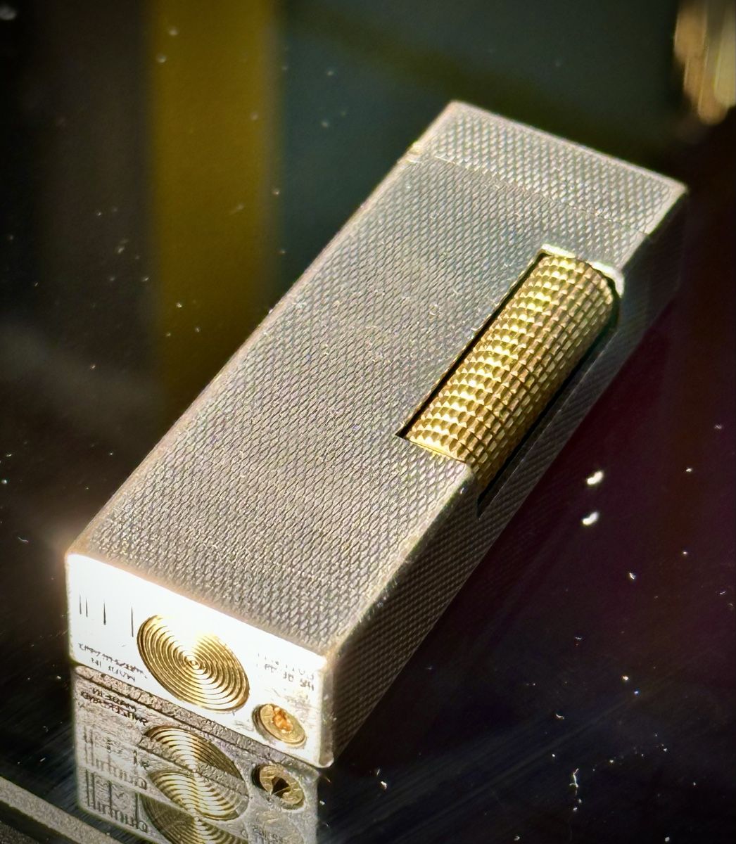 Dunhill Feuerzeuge: Dunhill Rollagas Silver & Gold – Gebraucht aus Zürich von RatsTreasure