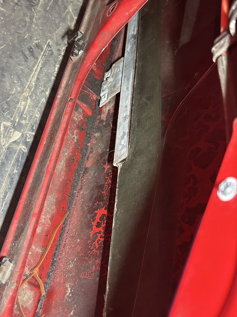 VW Tutti pezzi di ricambio auto: VW Golf2 porte – Usato da Gampelen venduto da ste_r6hj 8
