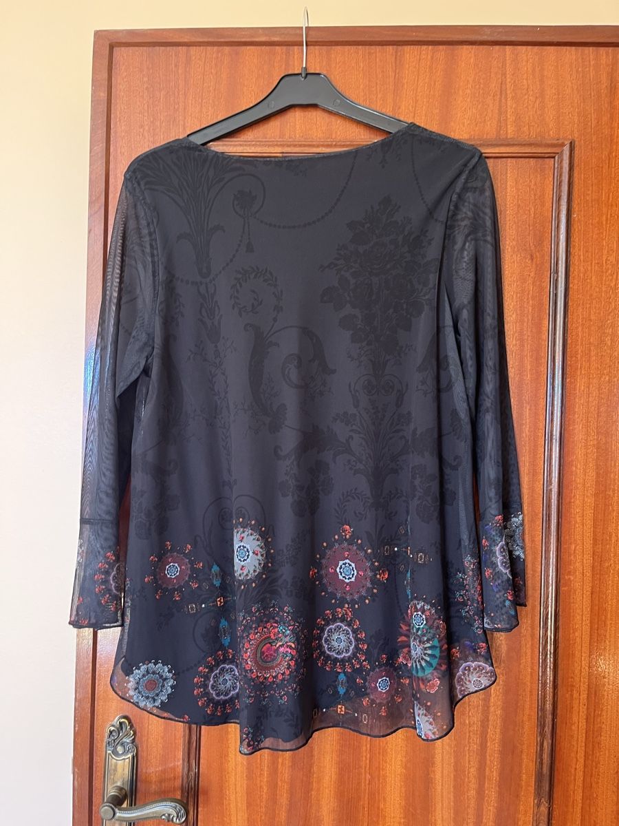 Desigual Tuniken: Bluse Tunika Desigual   – Gebraucht aus Nänikon von Leto2005 1