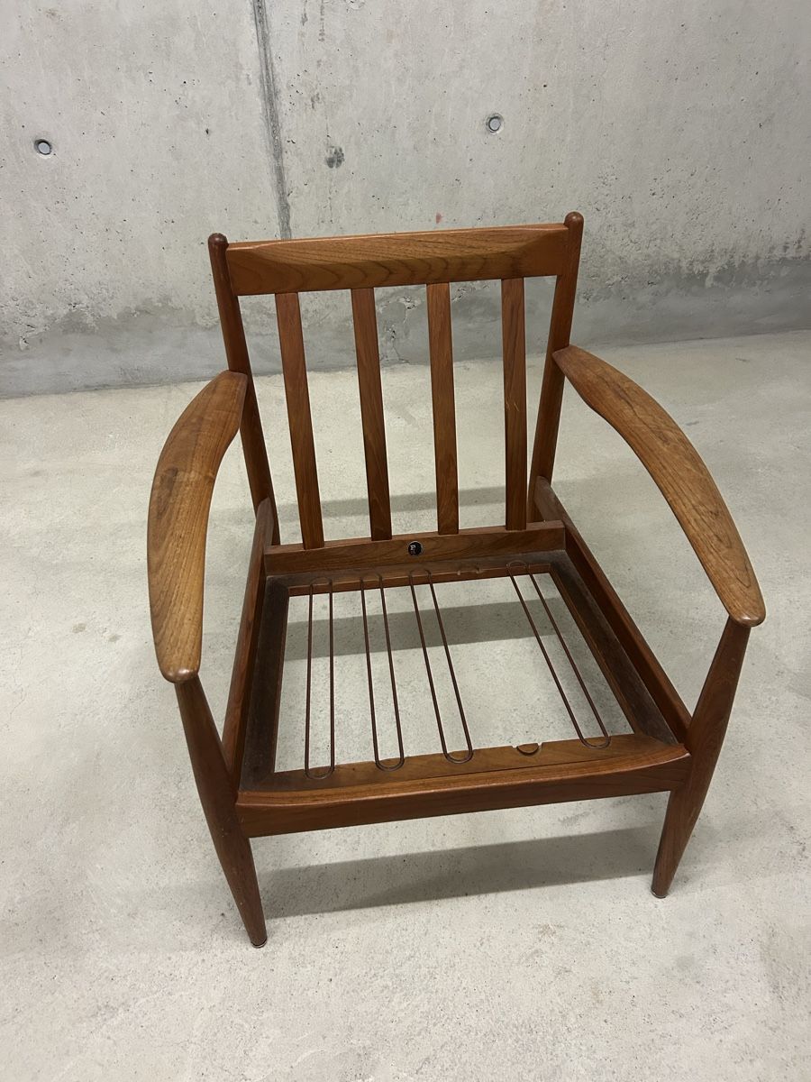 Sessel: Vintage Sessel France & Son Design Klassiker – Gebraucht aus Ostermundigen von jul_927m 2