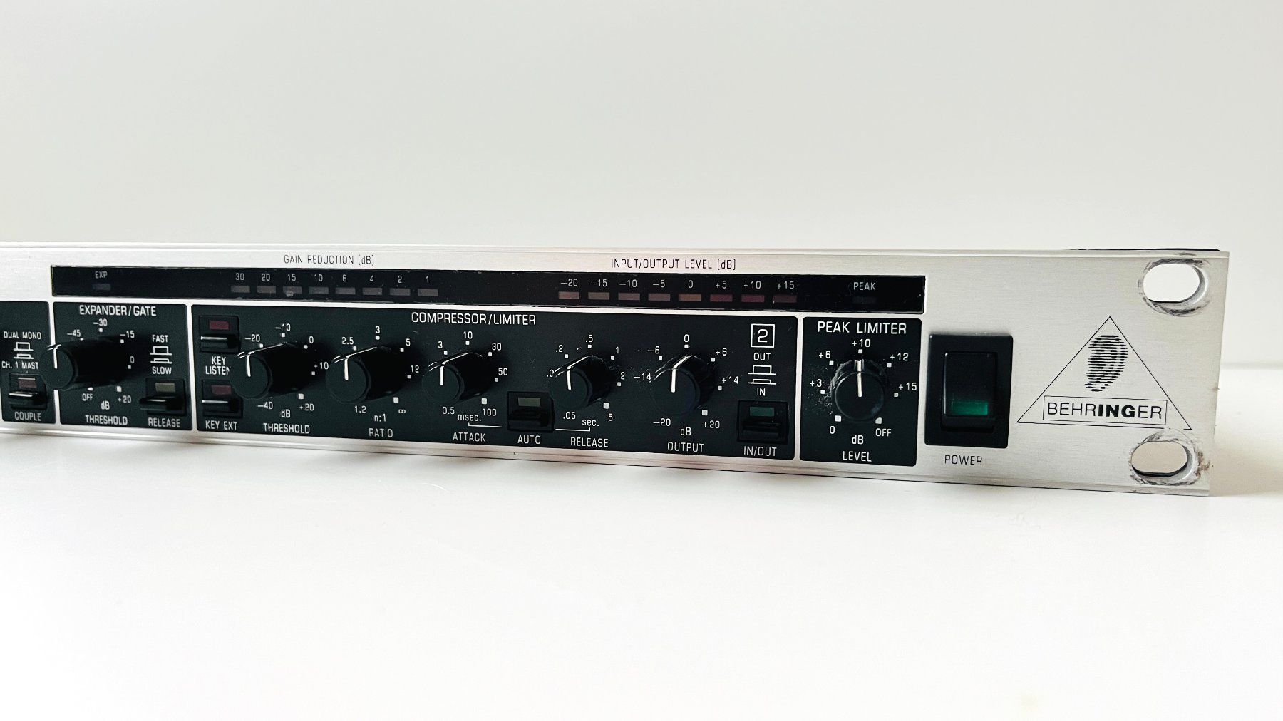 Behringer Console di mixaggio: Behringer Composer MDX 2000 / Aus erster Hand – Usato da Wauwil venduto da swissGadgets 3