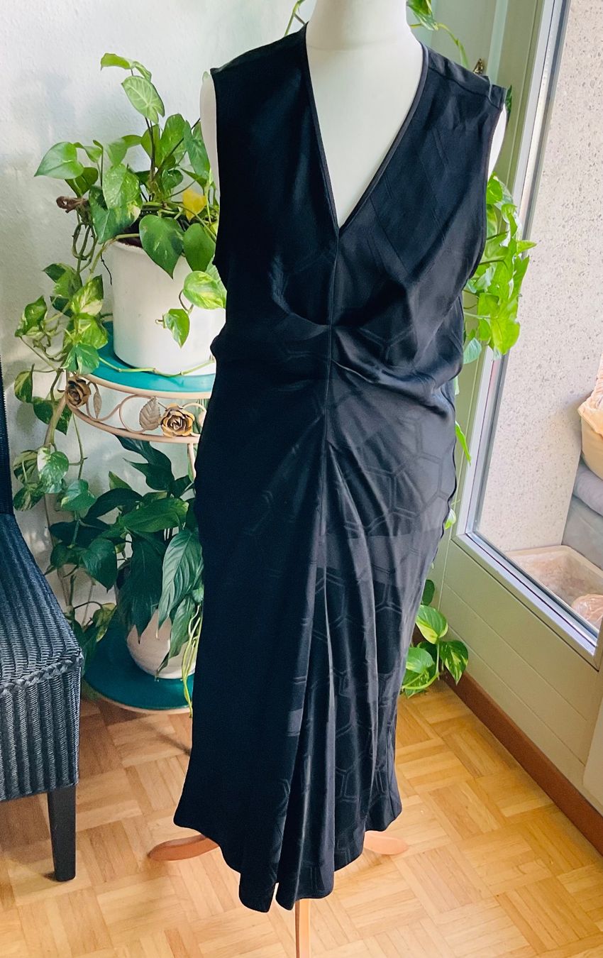 Isabel Marant Vestiti: Sublime robe noire sans manches ISABEL MARANT, t. S – Nuovo (secondo la descrizione) da Genève venduto da Mazelyne