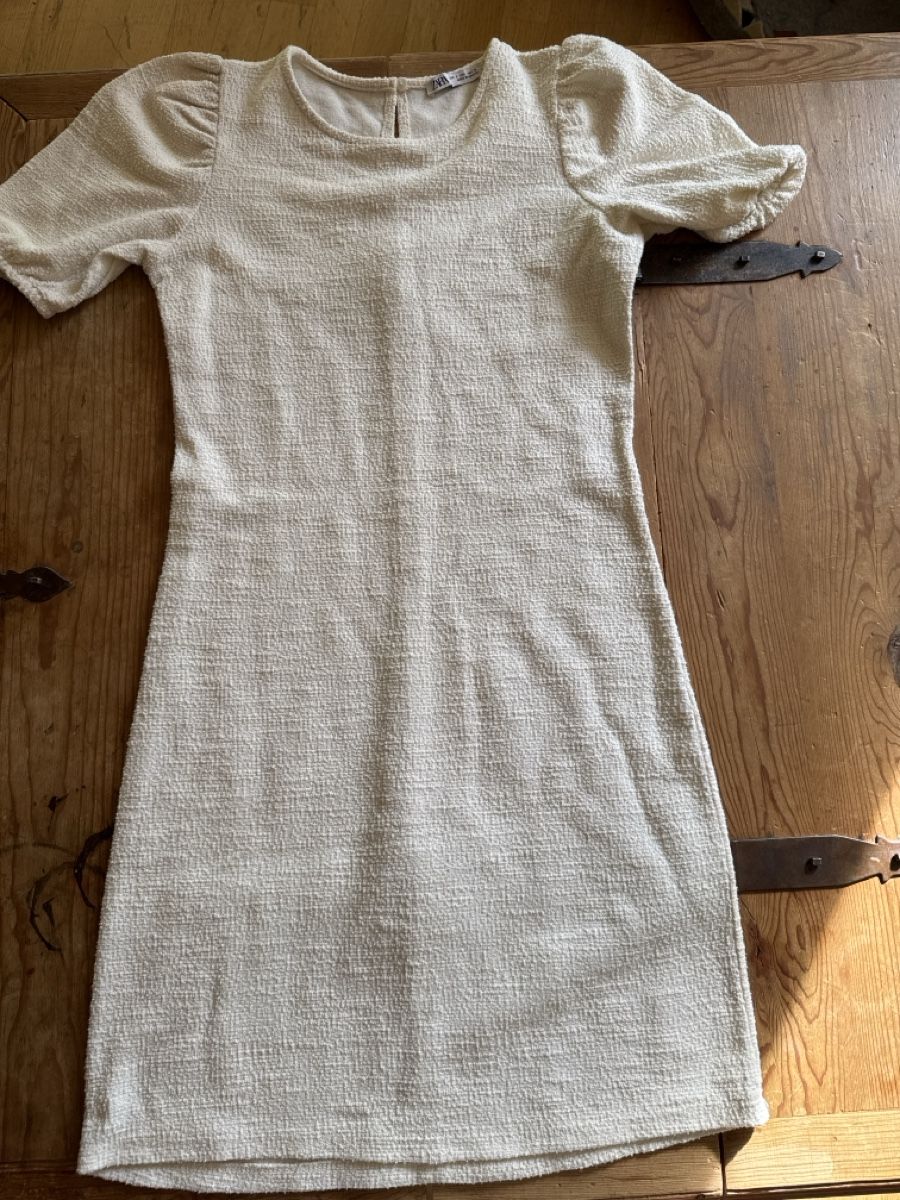 Zara Vestiti: Zara Kleid ecru Gr. S – Usato da Mauren venduto da ducducturi