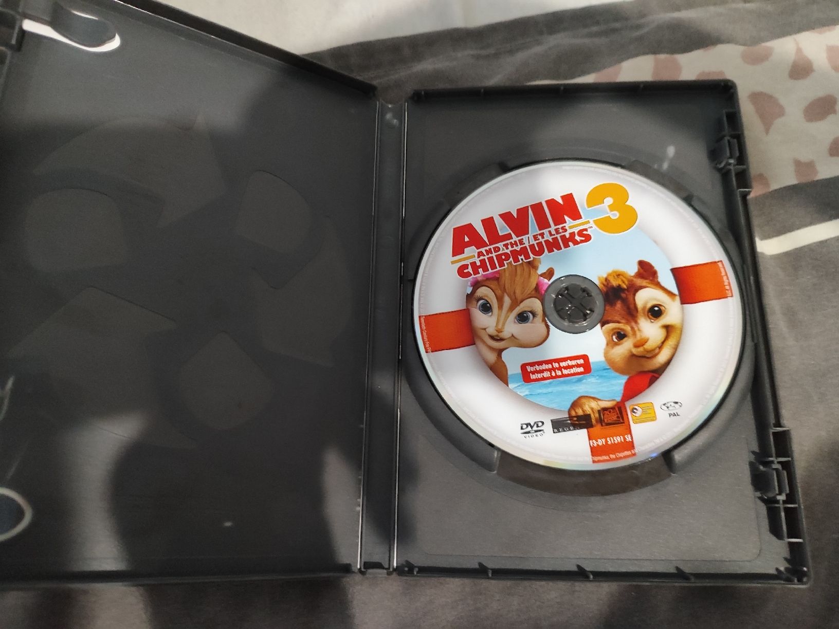 Tutti i DVDs: DVD Alvin et les Chipmunks 3 – Usato da Vétroz venduto da mrcl01 1