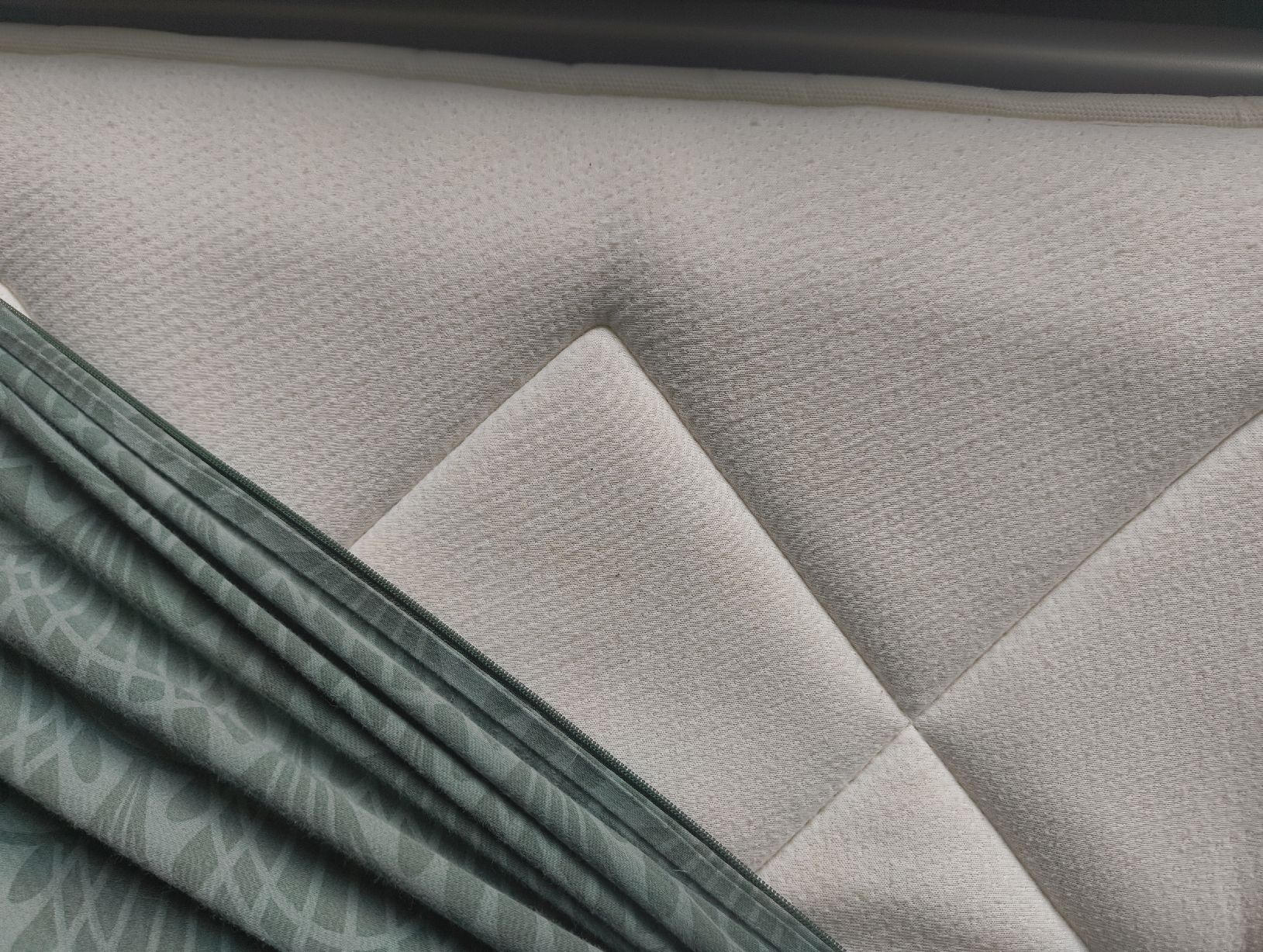 Sofas: Bettsofa  – Gebraucht aus Zürich von ter_26db 2