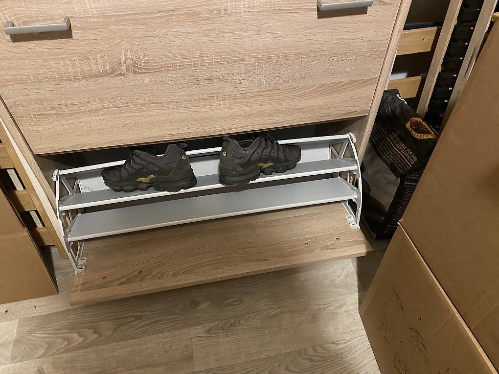 Schränke: Schuhschrank – Gebraucht aus Krauchthal von ann_k58v 1