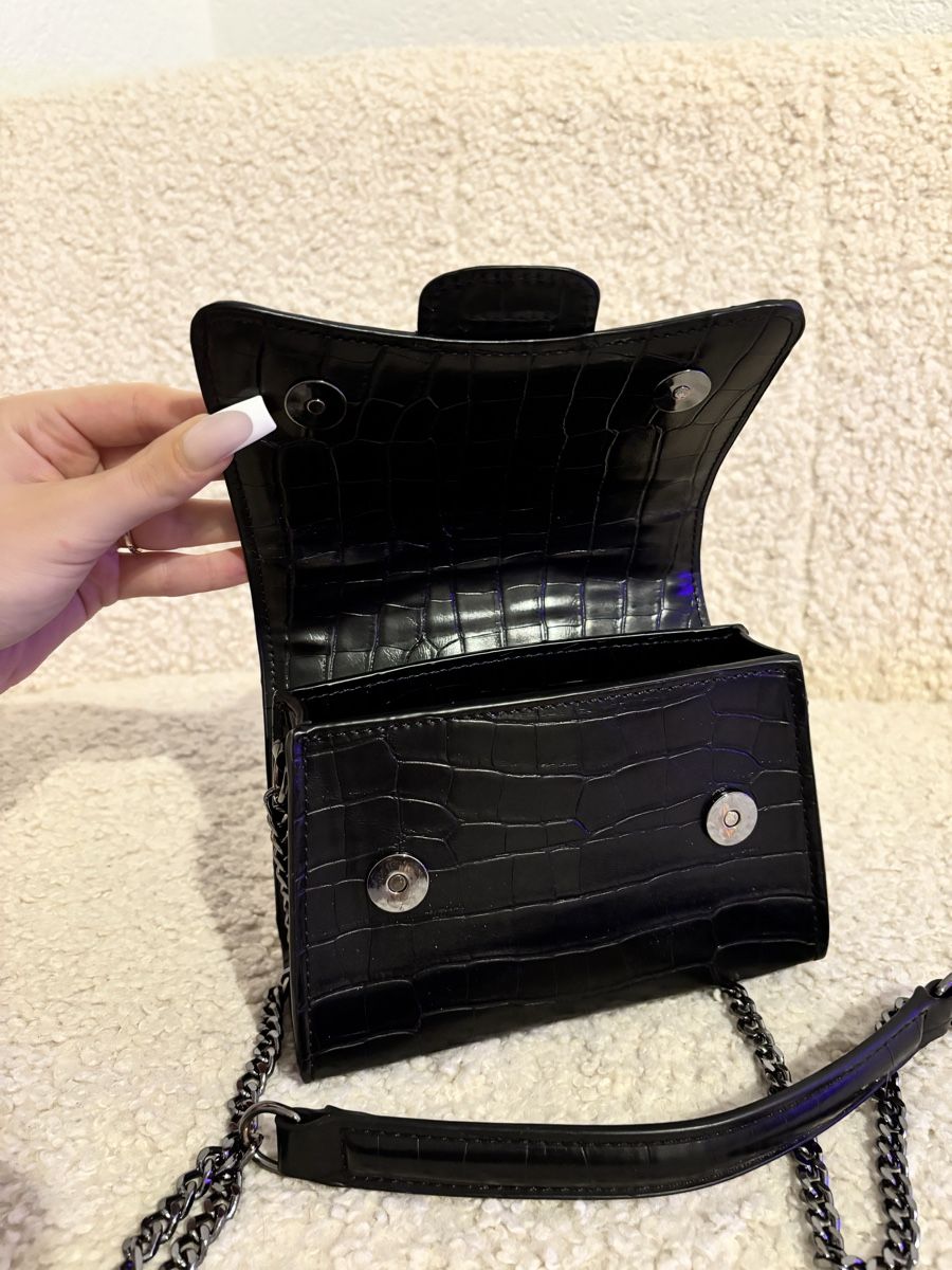 Zara Borse da donna: Sac Zara – Nuovo (secondo la descrizione) da La Chaux-de-Fonds venduto da Titine. 1