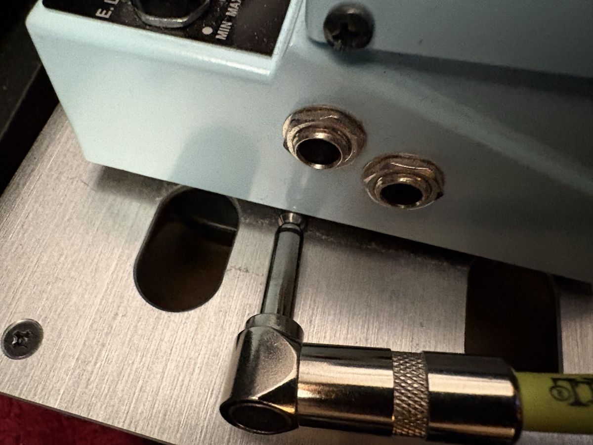 Boss Instruments de musique: Boss CE-5 Chorus Ensemble Effektpedal gebraucht – Neuf (Voir description) à Sargans par AP7320 2