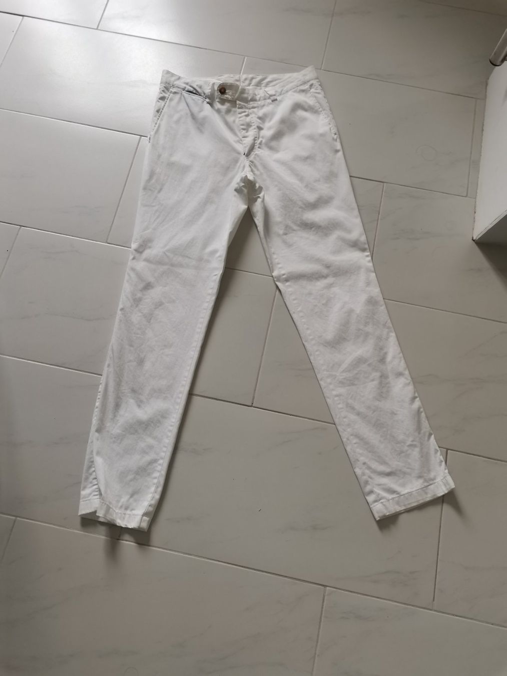 Pantaloni: Hose weiss – Nuovo (secondo la descrizione) da Biel/Bienne venduto da No62