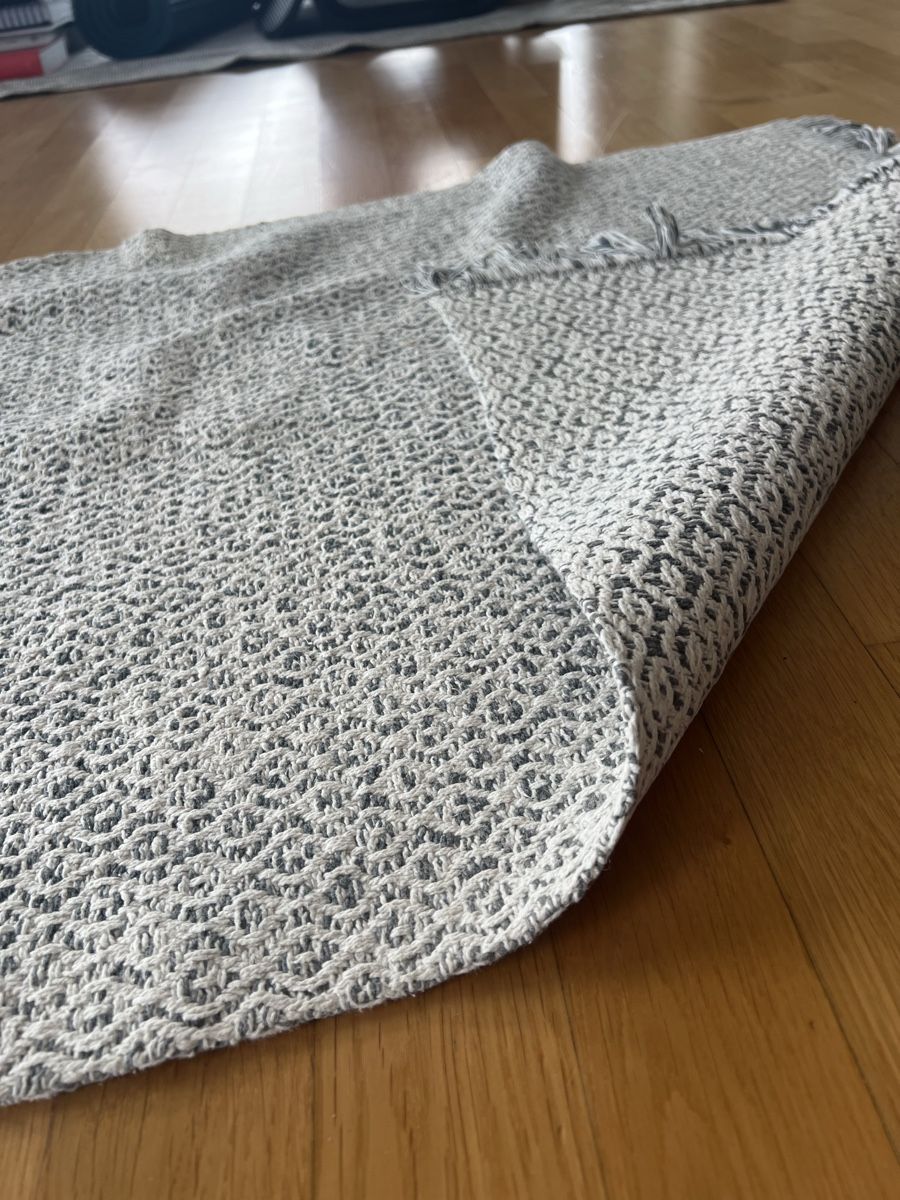 Tappeti: grey diamond patterned rug – Usato da Bern venduto da ann_2zcp 2