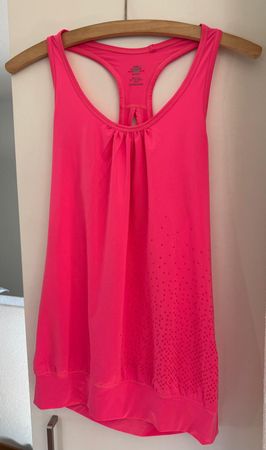 Sport Top. Pink. Gr. S.