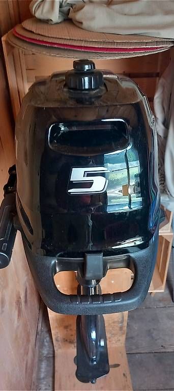 Moteurs: AUSSENBORDER 5 PS Suzuki – D'occasion à Andeer par 38carlo69 1