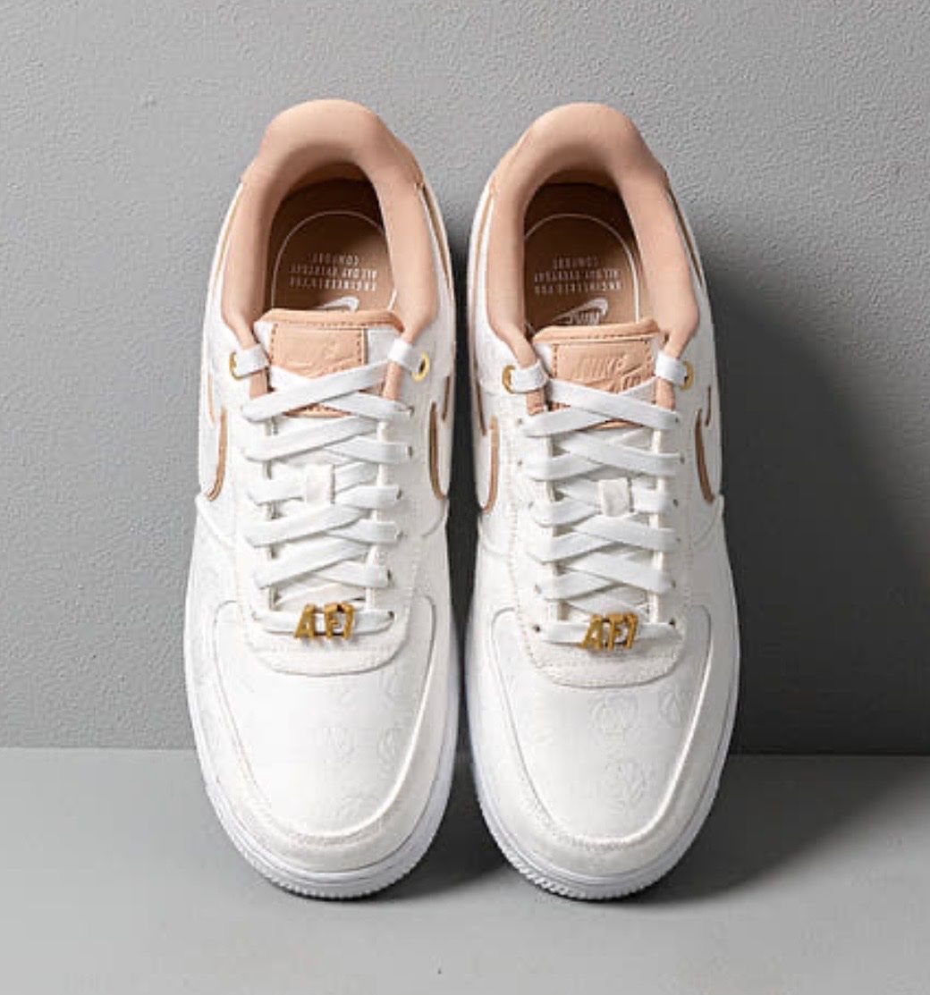 Nike Scarpe da donna: Nike Air Force 1 '07 LX, Neu! – Nuovo e nell'imballaggio originale da Baden venduto da Tiffany6878 5