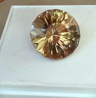 Csarite Diaspore  49.04 Karat. Zertifiert.