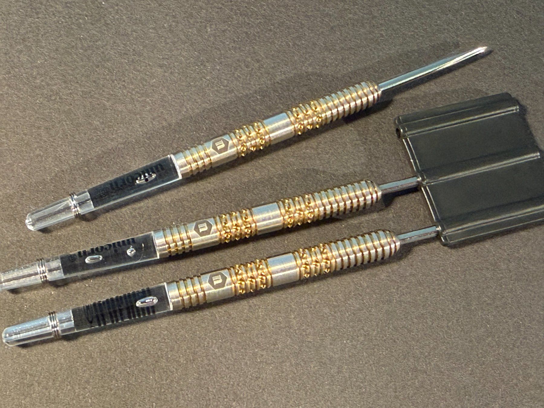 Freccette: UNICORN Protech 6 Darts (23g) – Nuovo (secondo la descrizione) da Romanshorn venduto da bjsg 1