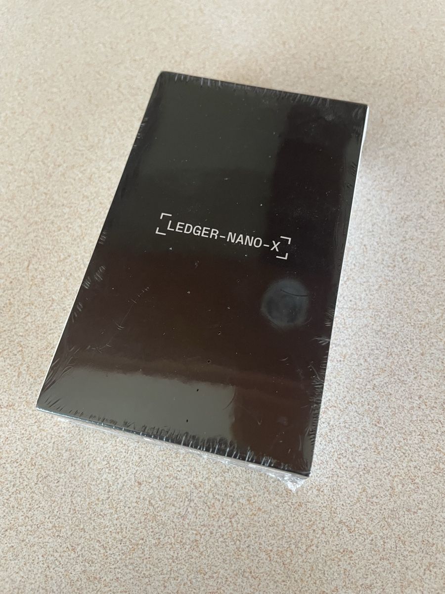 Ledger Coin Miner: Nano Ledger X - Crypto Wallet – Nuovo e nell'imballaggio originale da Zürich venduto da katidust