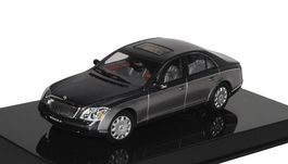 Maybach 57 SWB 2002-2012 dunkelgrau met. / grau met.    1:43