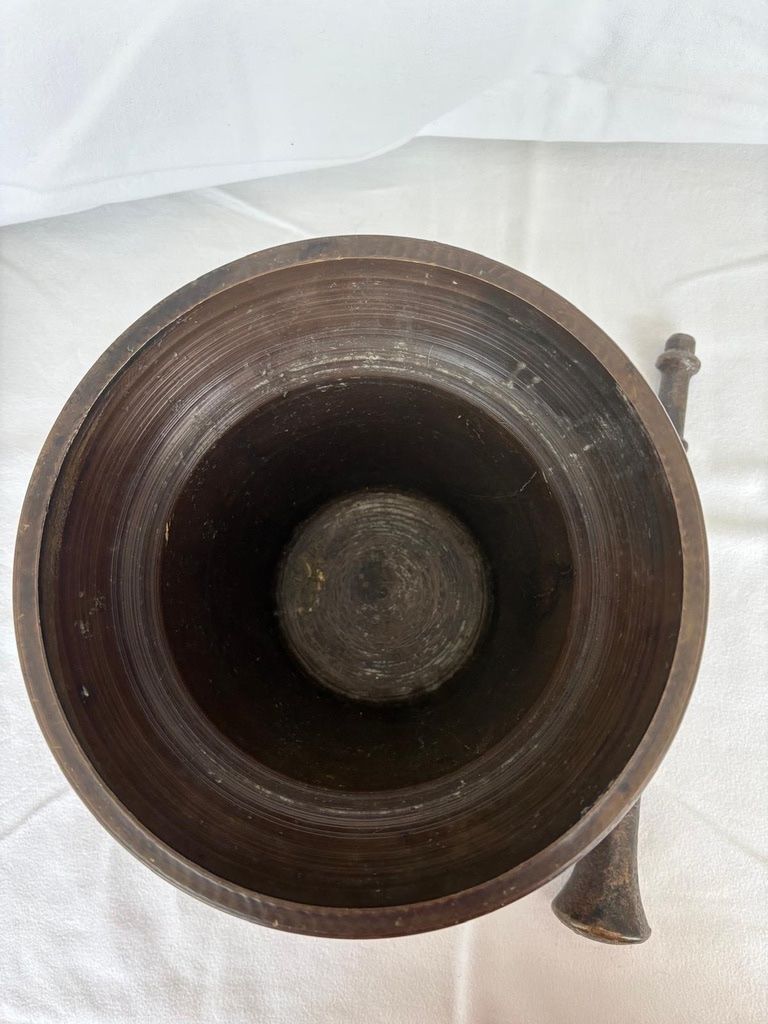 Altro per cucinare: Antiker, besonderer Messing Mörser 11kg – Usato da Romanshorn venduto da rirore418 5