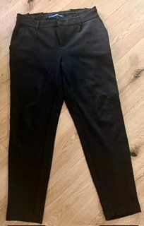 Schwarze elegante Hose mit Stoffgürtel von StreetOne, 36