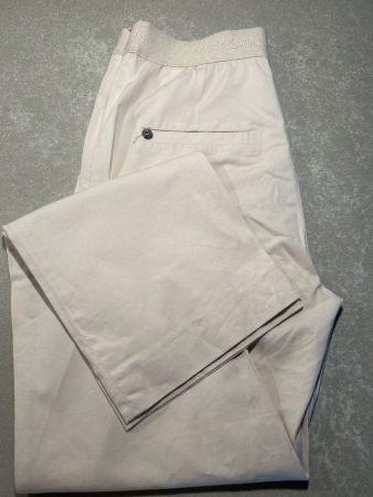 Sommerhose hellbeige von Marc Cain Gr. W28