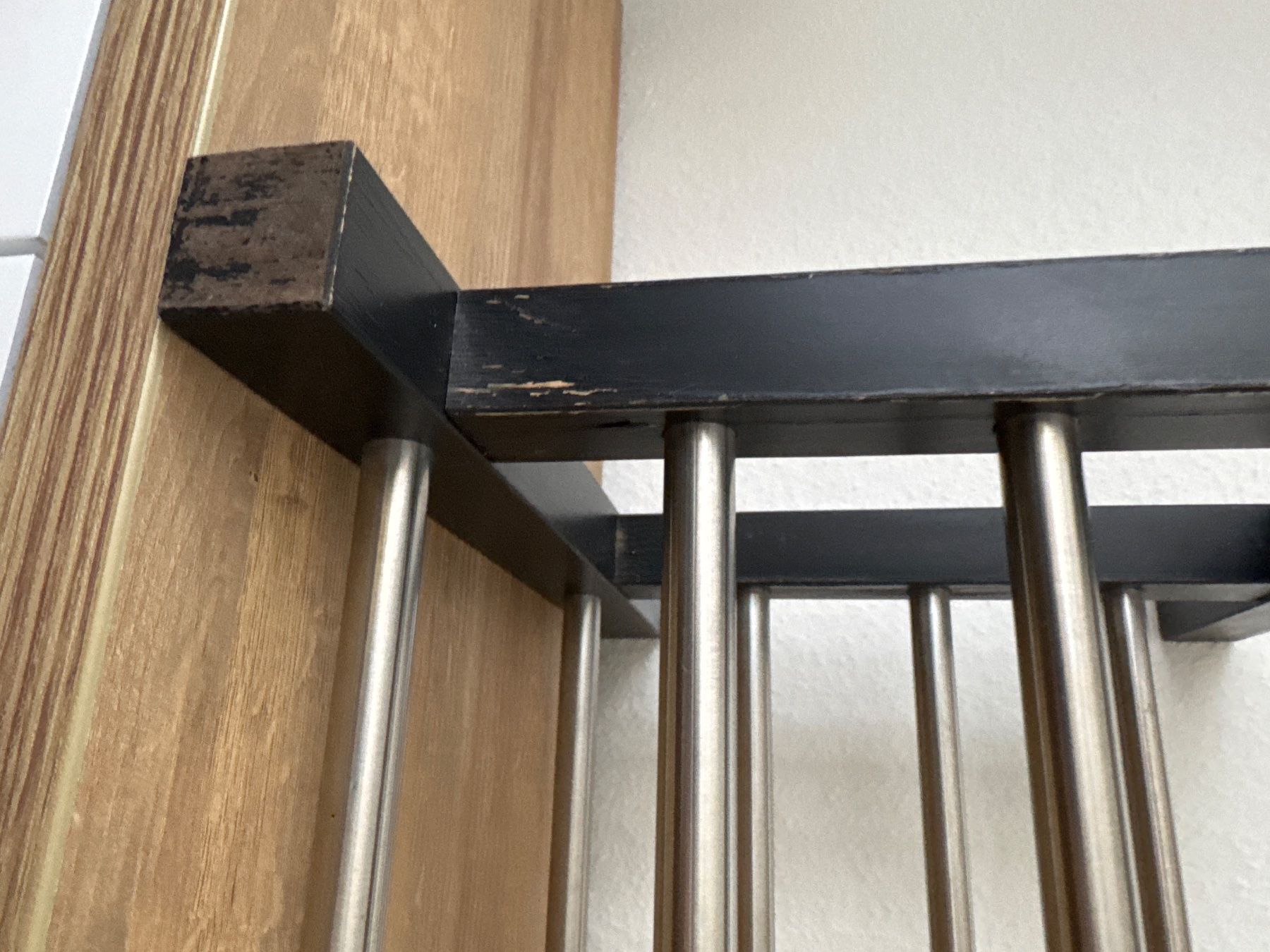 Étagères: Schuhregal Metall Holz 2 Ebenen – D'occasion à Arlesheim par Eli_77 2