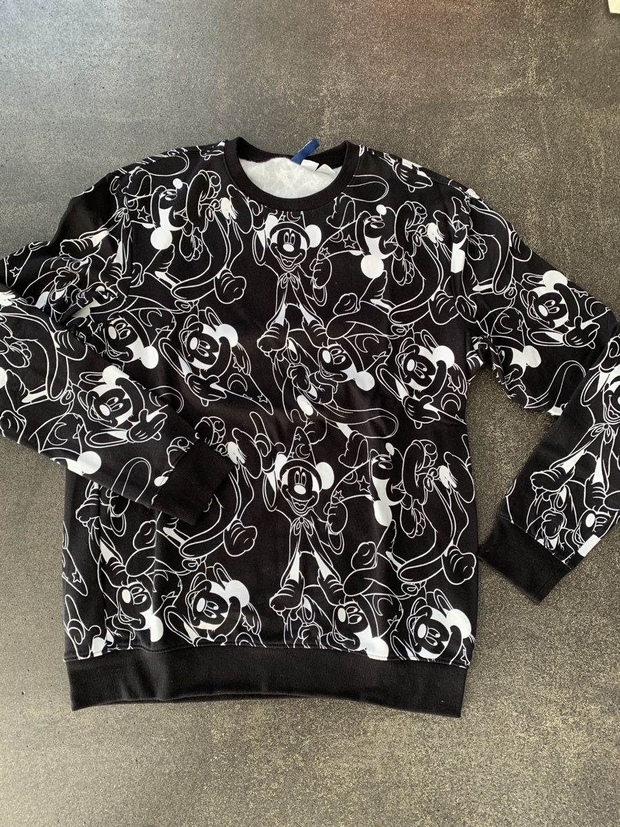 Pullover & Sweatshirts: Mickey Pullover Grösse M – Gebraucht aus Thun von Chrabu