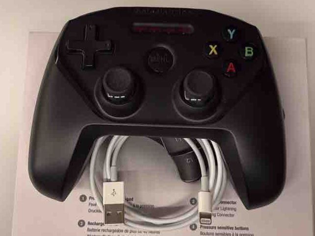 Steelseries Controller: SteelSeries Nimbus Wireless Controller für Apple Geräte – Neu (gemäss Beschreibung) aus Pfäffikon SZ von Smile6870 6