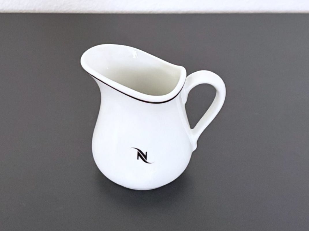 Nespresso Carafes: Nespresso Milchkännchen, TOP – D'occasion à Birr par Jamonline