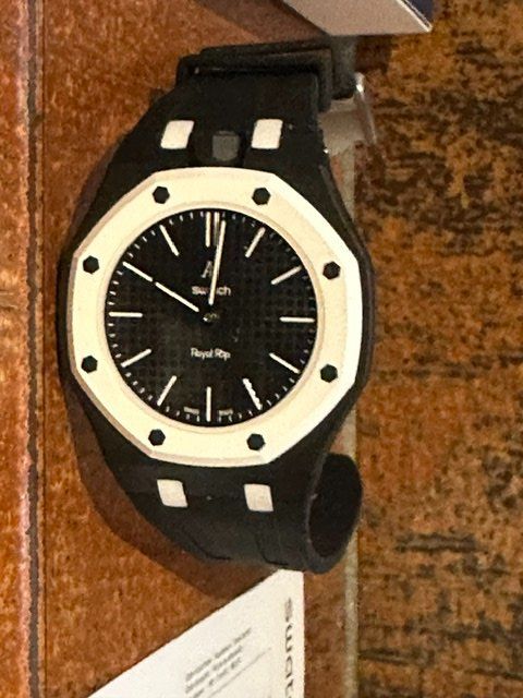 Swatch : SWATCH AP  Ocho Negro – Usato da chambesy venduto da Bouille 2