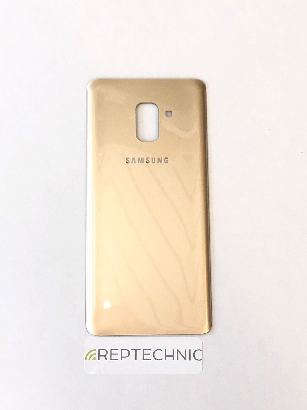 Samsung Telefoni cellulari / Smartphones: Samsung Galaxy A8 Plus 2018 Akkudeckel – Nuovo e nell'imballaggio originale da bern venduto da reptechnic